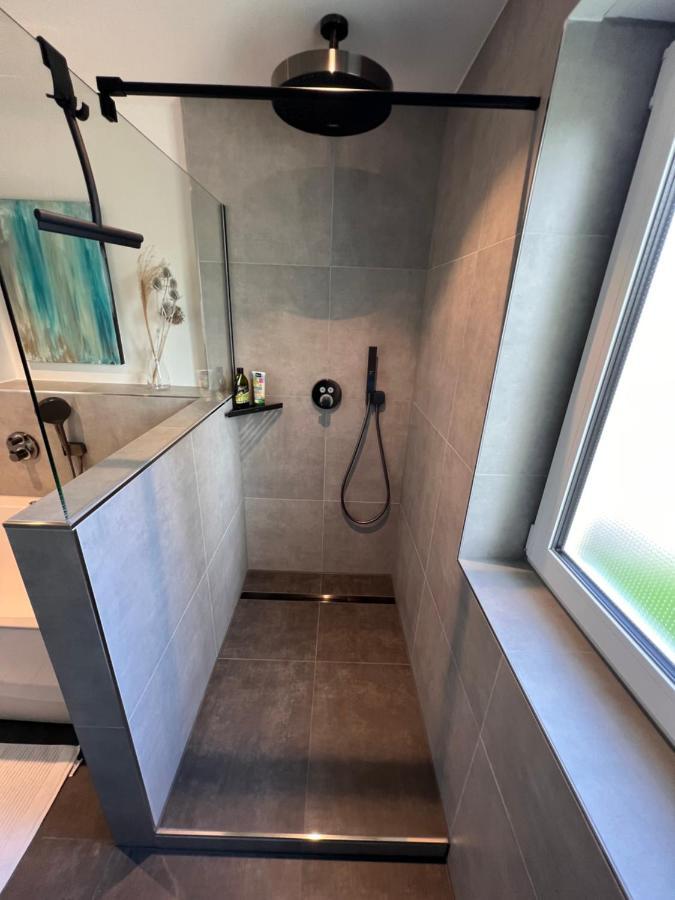 Lake & Mountains - Modern Living - 70Sqm Kressbronn am Bodensee Buitenkant foto